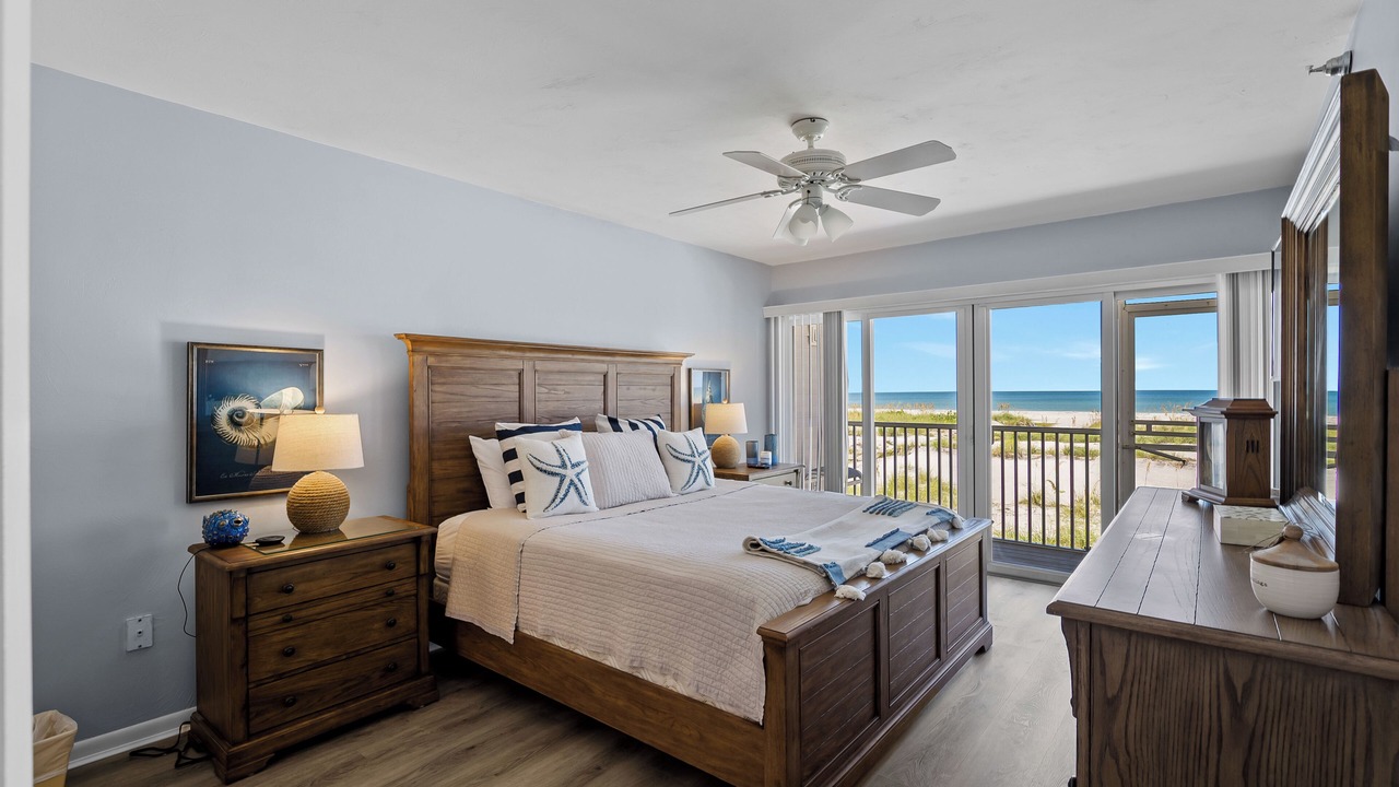 Photo of Bedroom in Palm Island