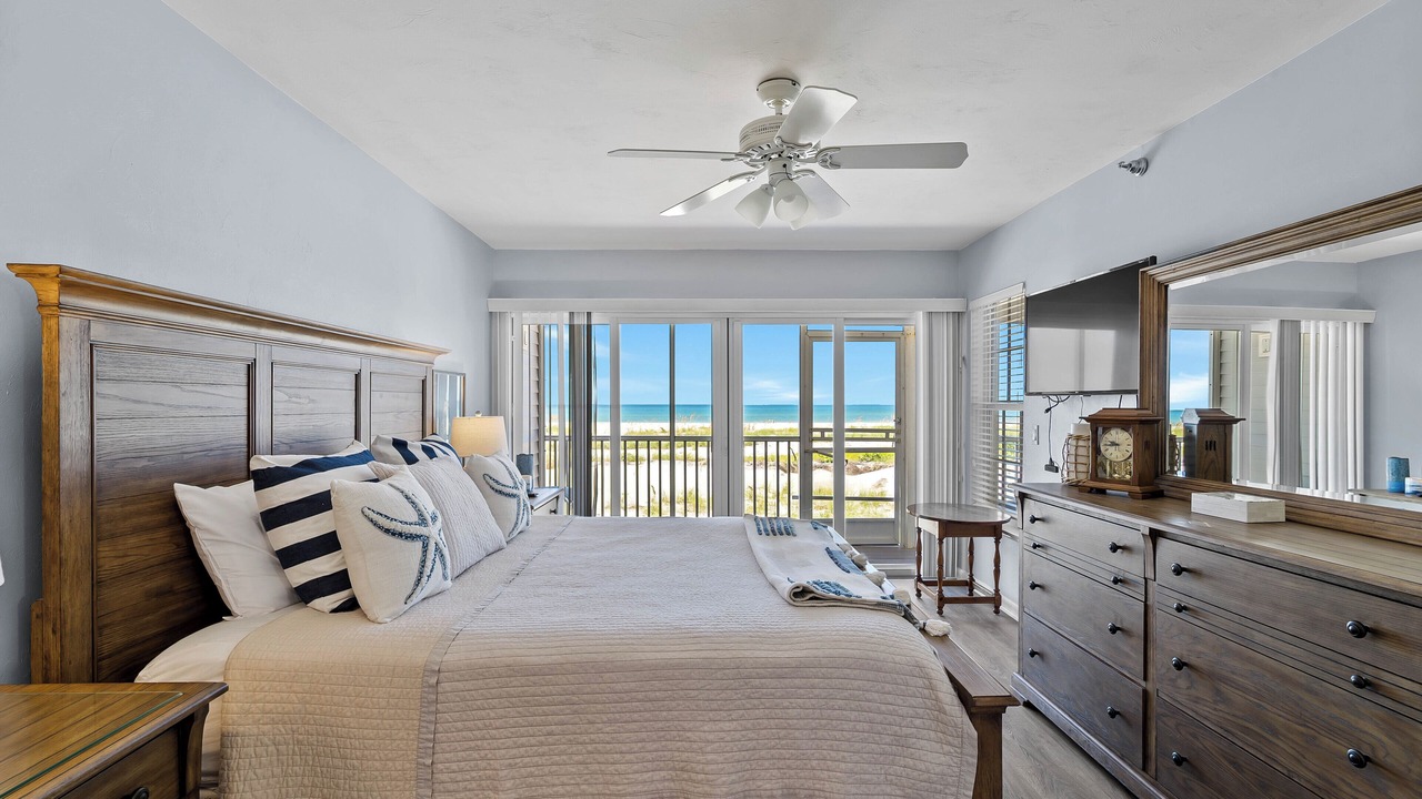 Photo of Bedroom in Palm Island