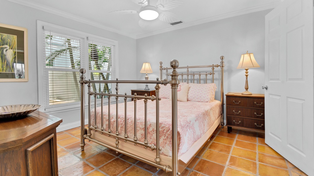 Photo of Bedroom in Redington Beach