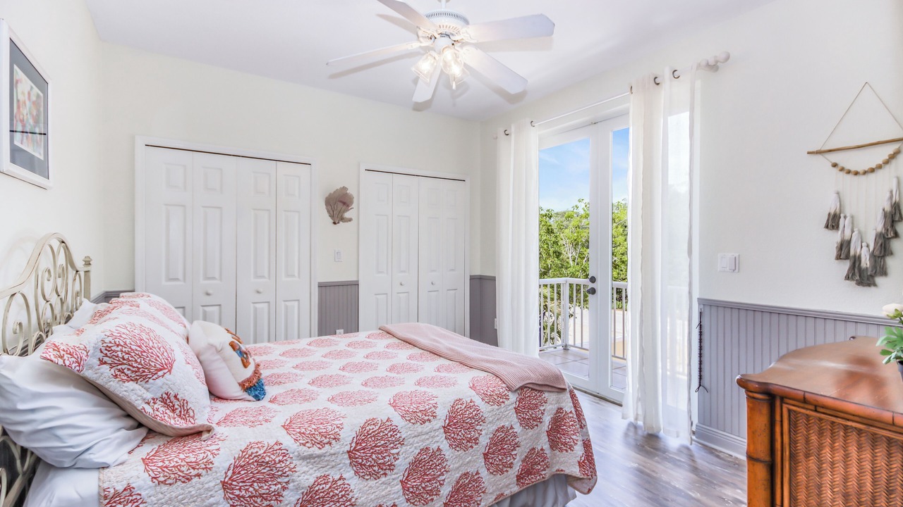 Photo of Bedroom in Twin Lakes