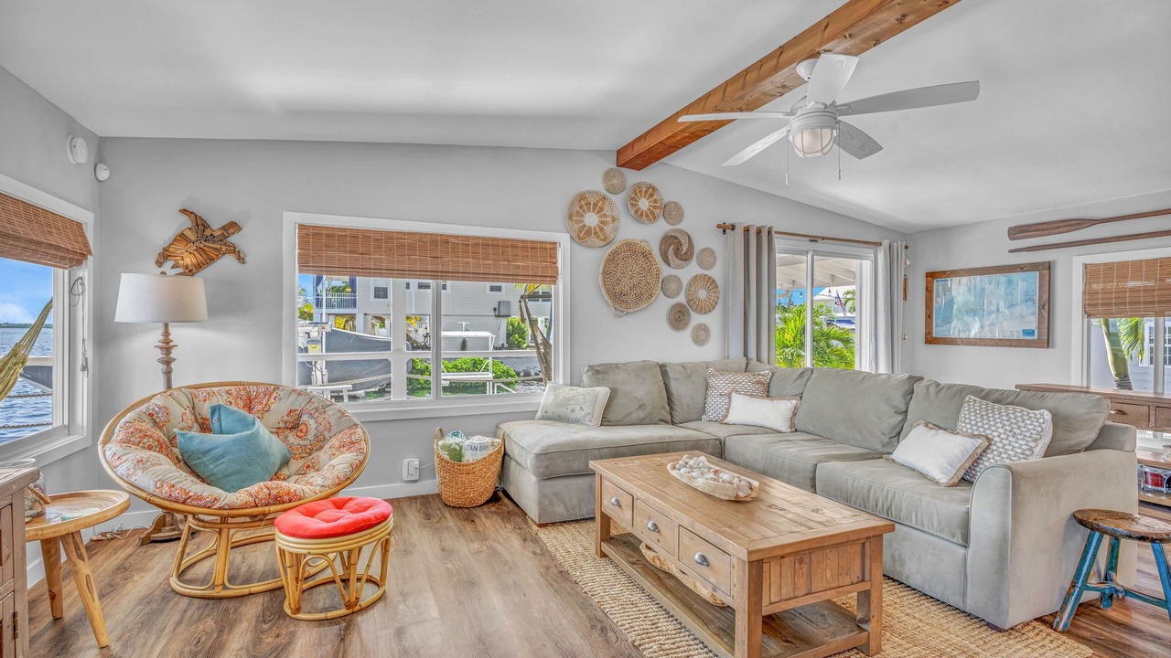 Photo of Livingroom in Little Torch Key