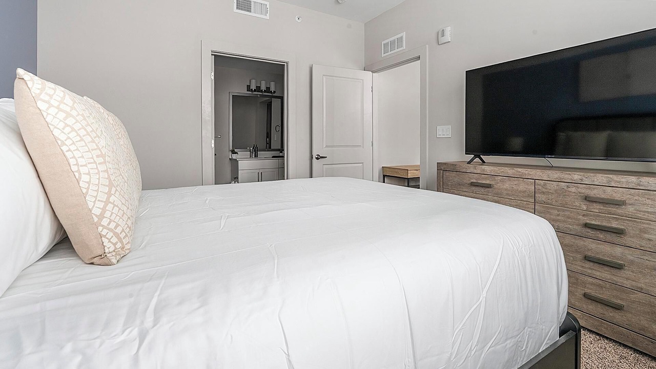 Photo of Bedroom in West 1st Street