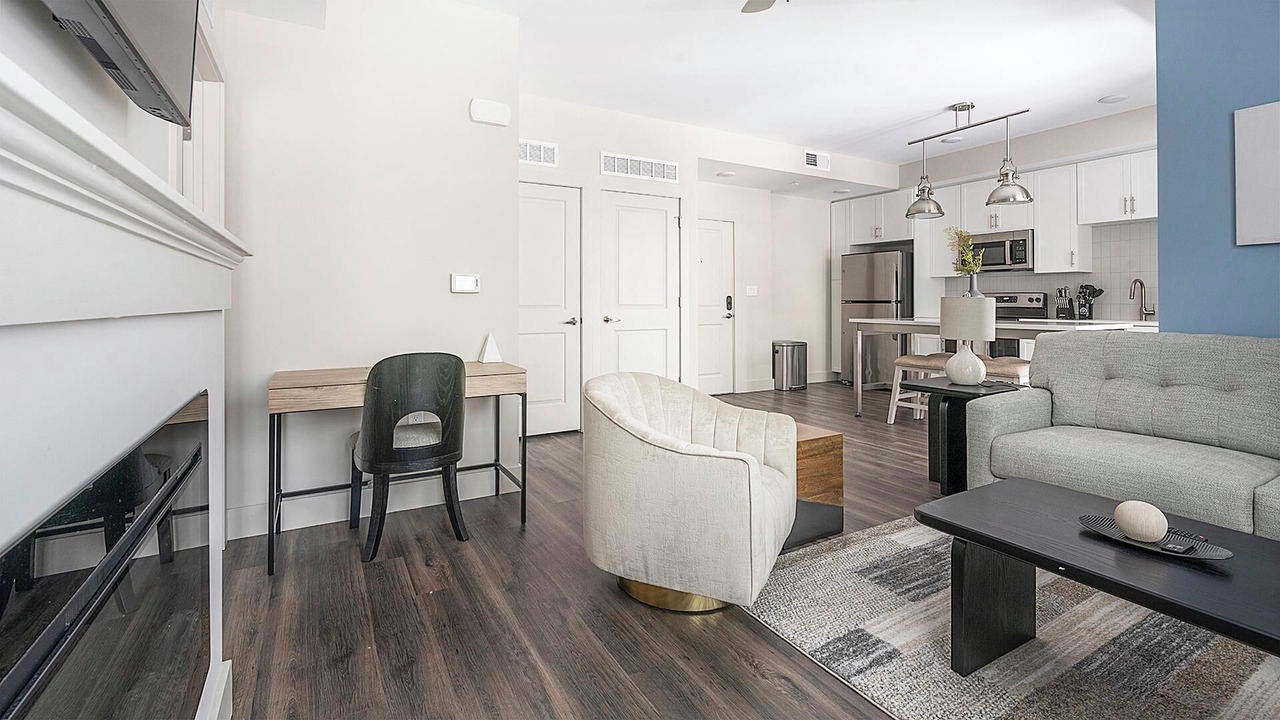 Photo of Livingroom in West 1st Street