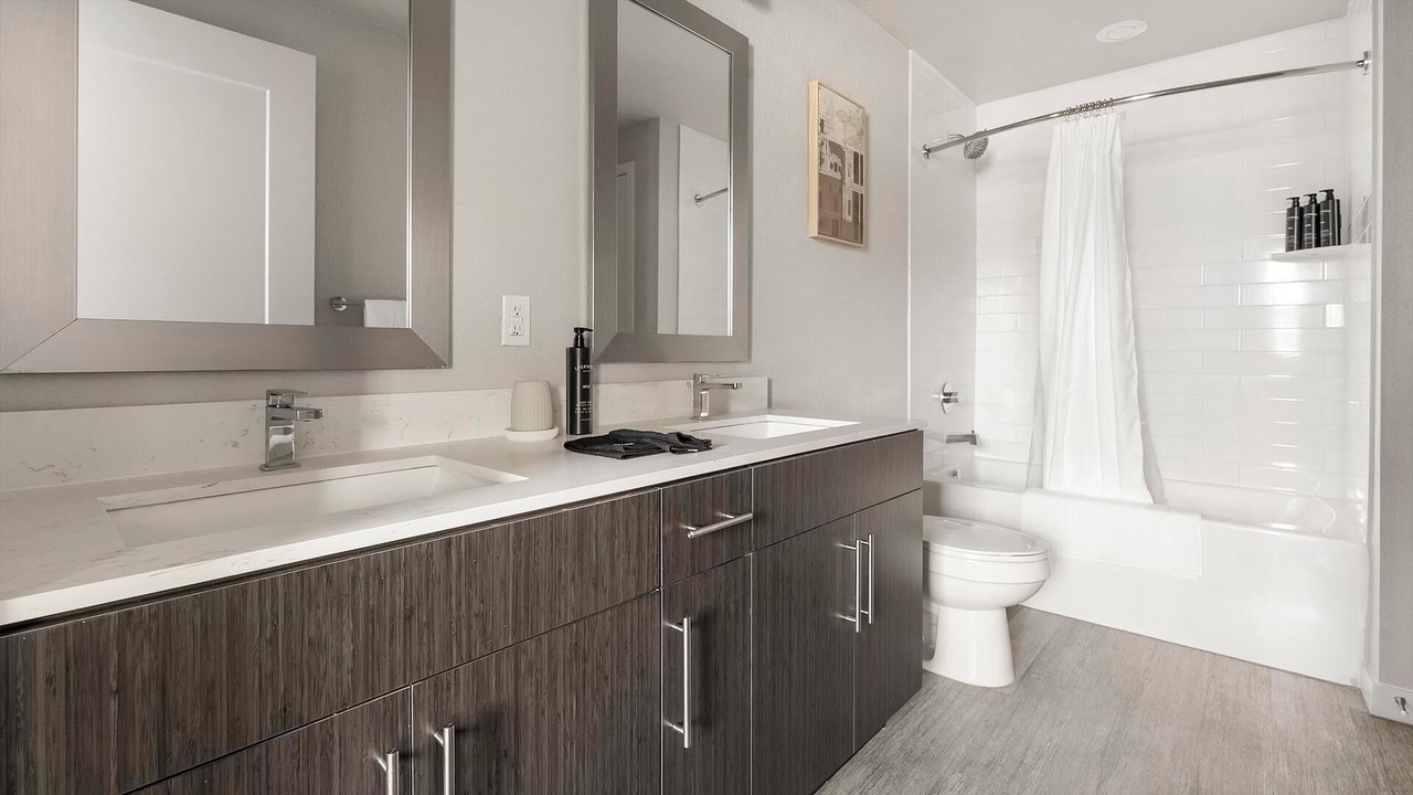Photo of Bathroom in Biggar