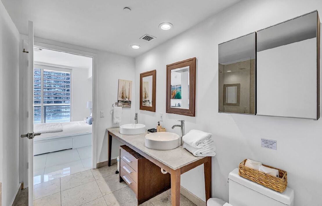 Photo of Bathroom in Downtown Miami