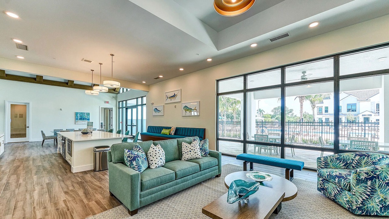 Photo of Livingroom in Bonita Shores