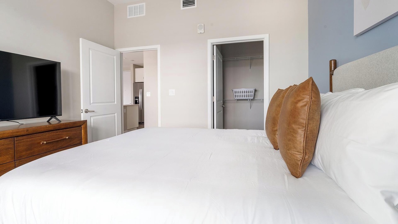 Photo of Bedroom in Bonita Shores