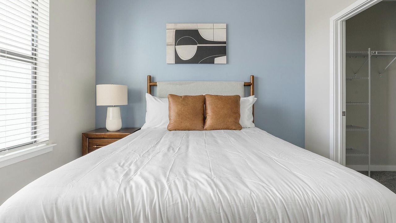 Photo of Bedroom in Bonita Shores