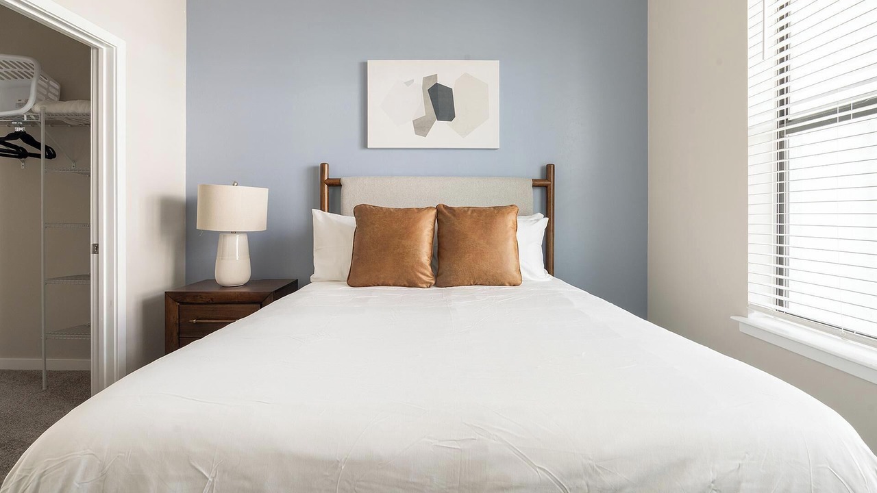 Photo of Bedroom in Bonita Shores