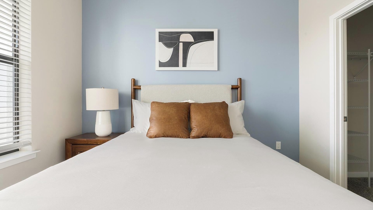 Photo of Bedroom in Bonita Shores