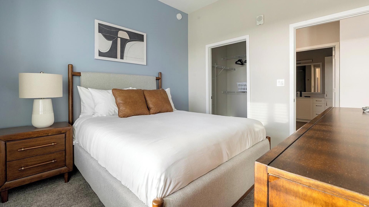 Photo of Bedroom in Bonita Shores