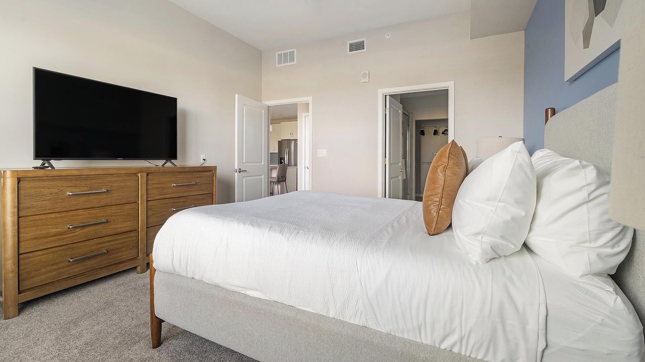 Photo of Bedroom in Bonita Shores