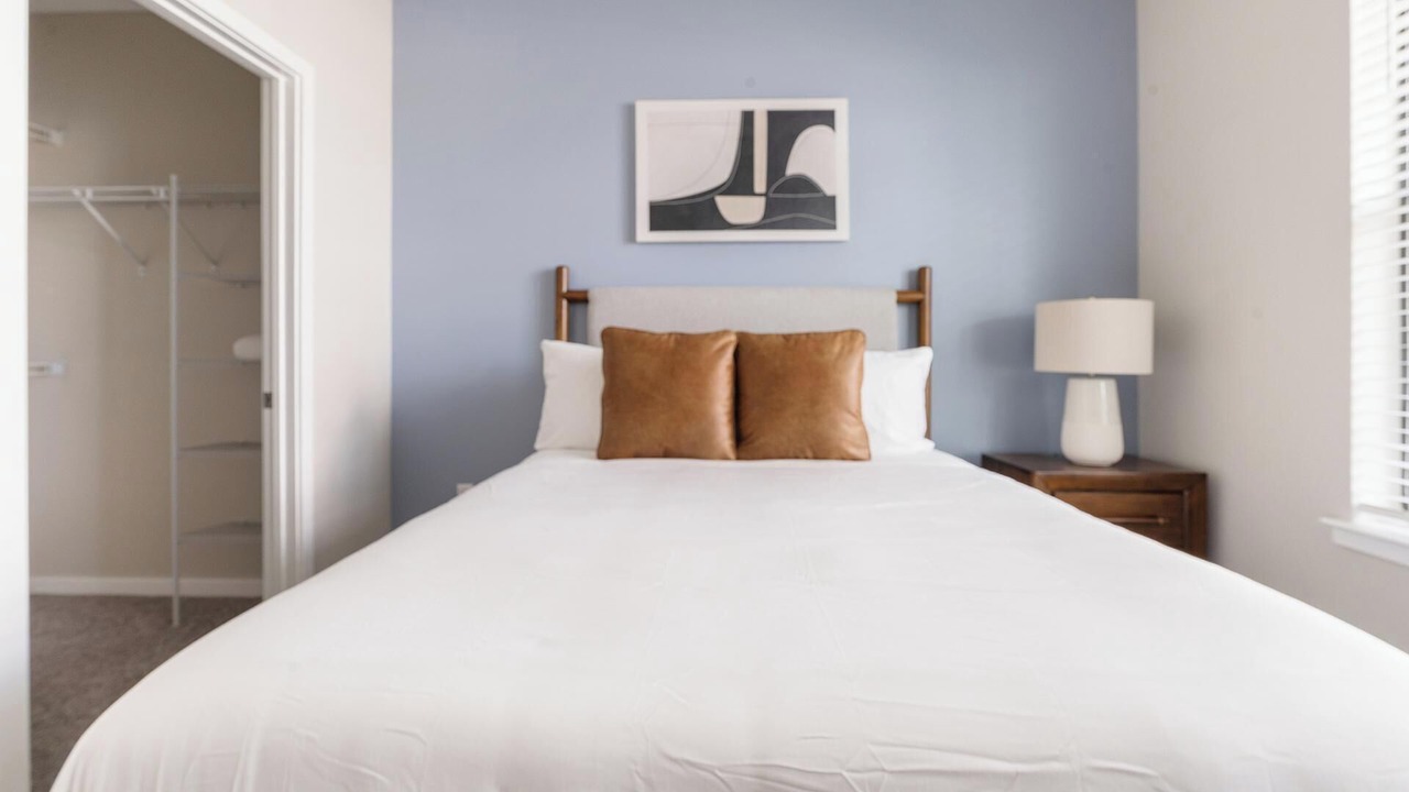 Photo of Bedroom in Bonita Shores