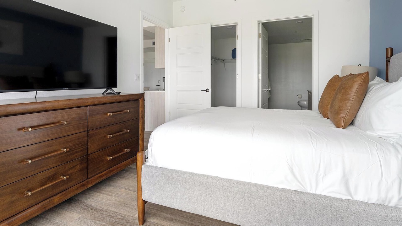Photo of Bedroom in Overtown
