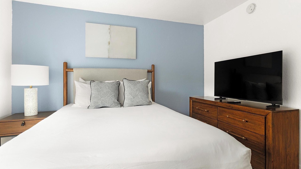 Photo of Bedroom in Port Tampa City