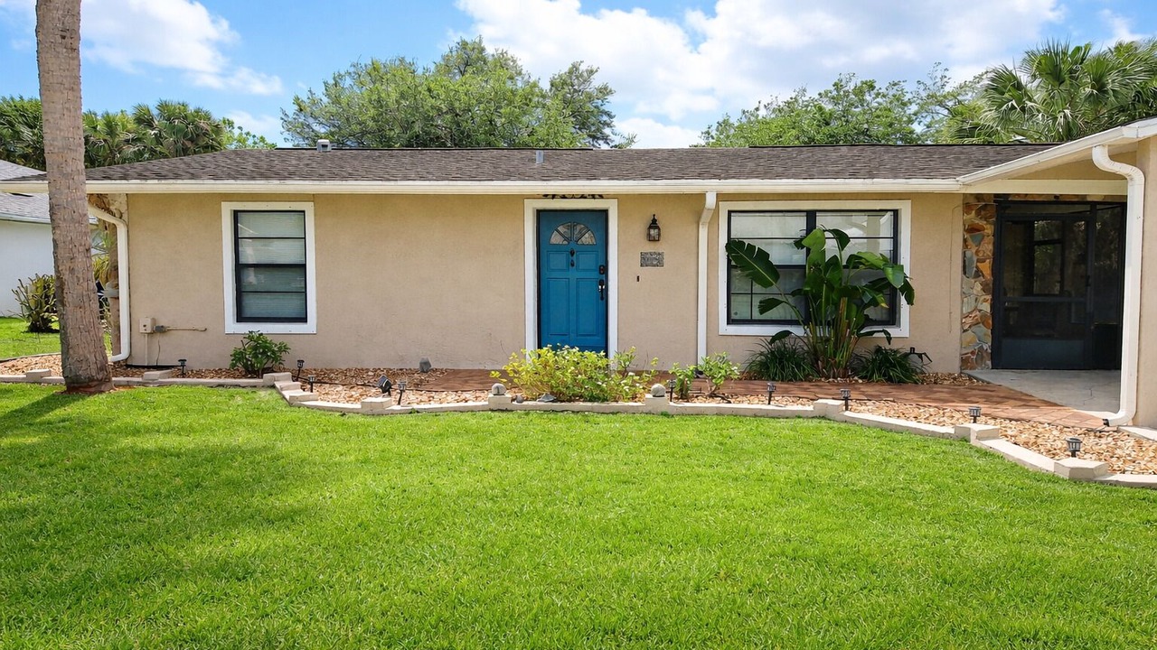 Photo of Outdoor in Sebastian Highlands