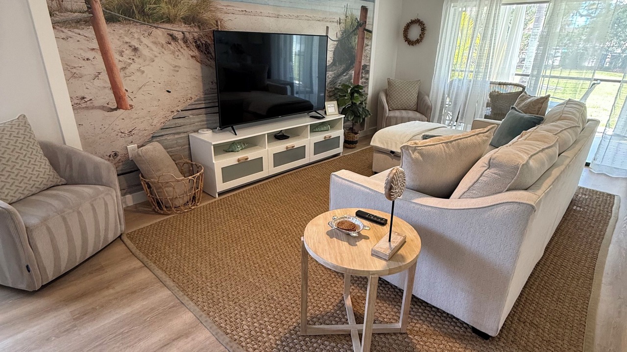 Photo of Livingroom in Palmer Ranch