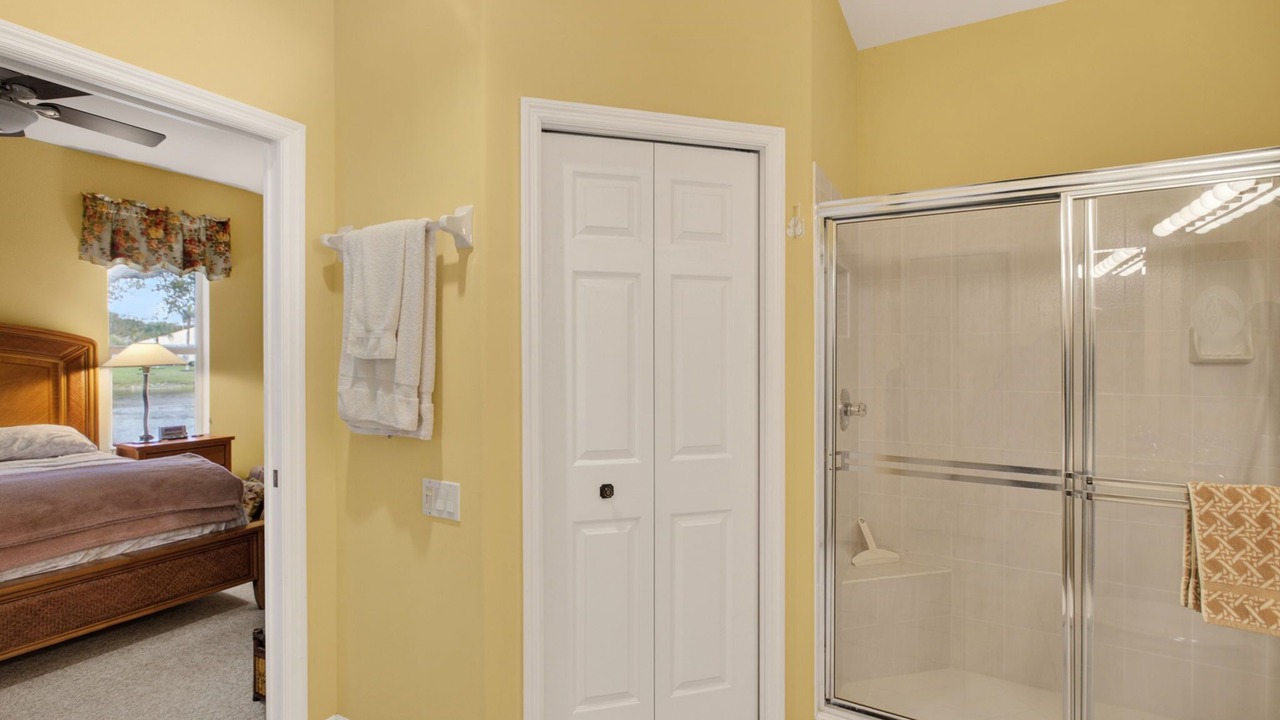Photo of Bathroom in Biggar