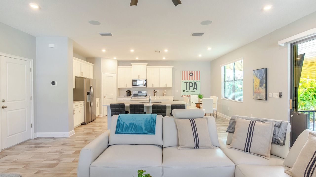 Photo of Livingroom in Tampa