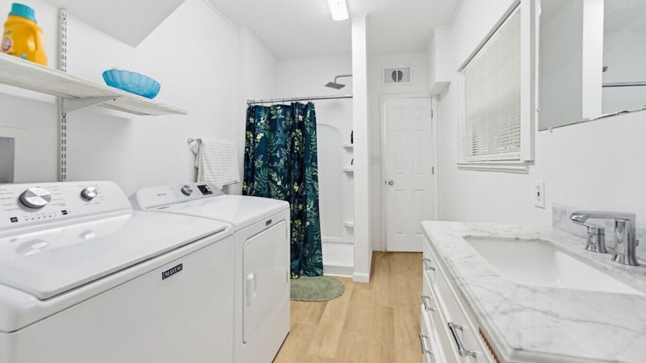 Photo of Bathroom in Historic Downtown Melbourne