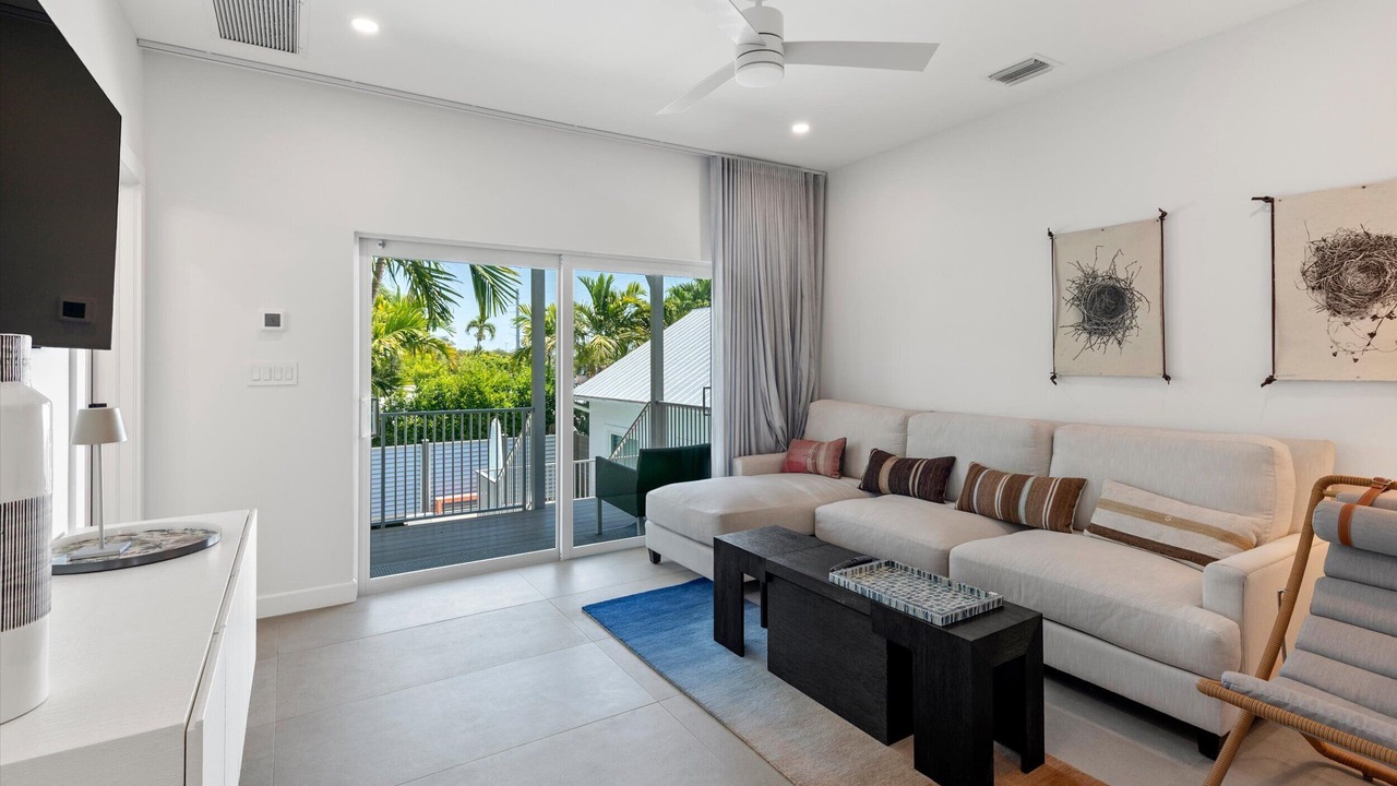 Photo of Livingroom in New Town
