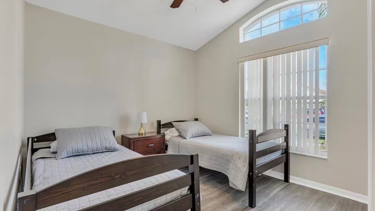 Photo of Bedroom in Eagle Pointe South