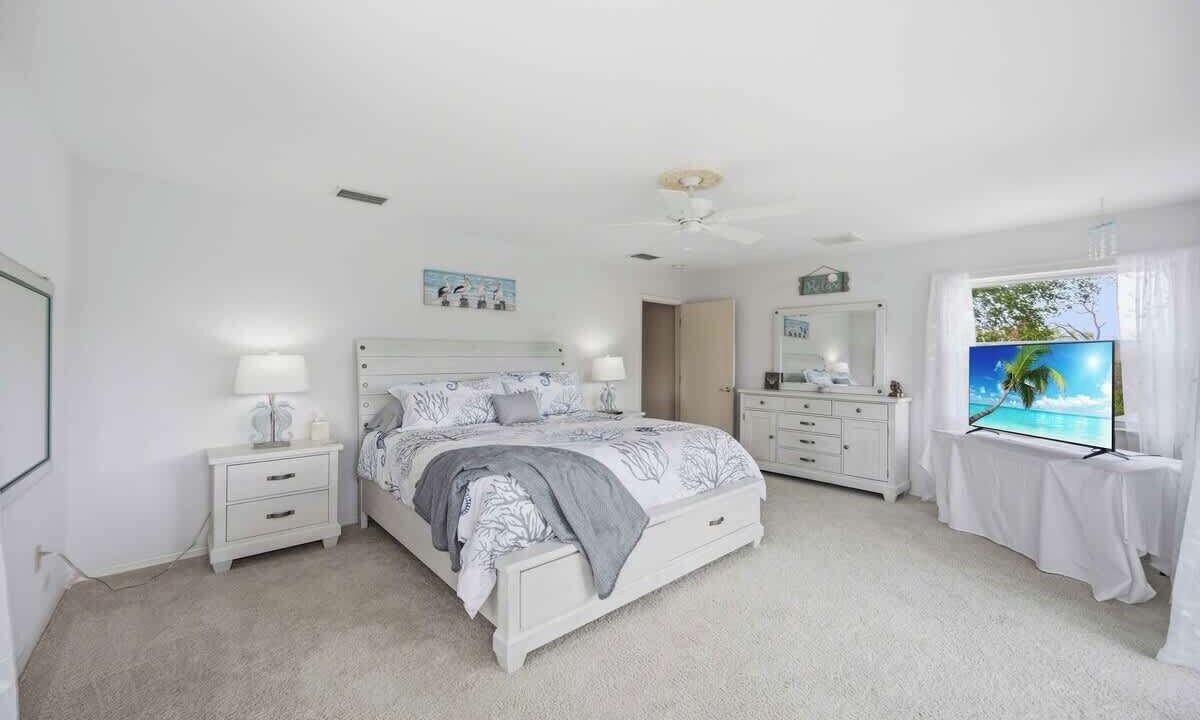 Photo of Bedroom in Englewood