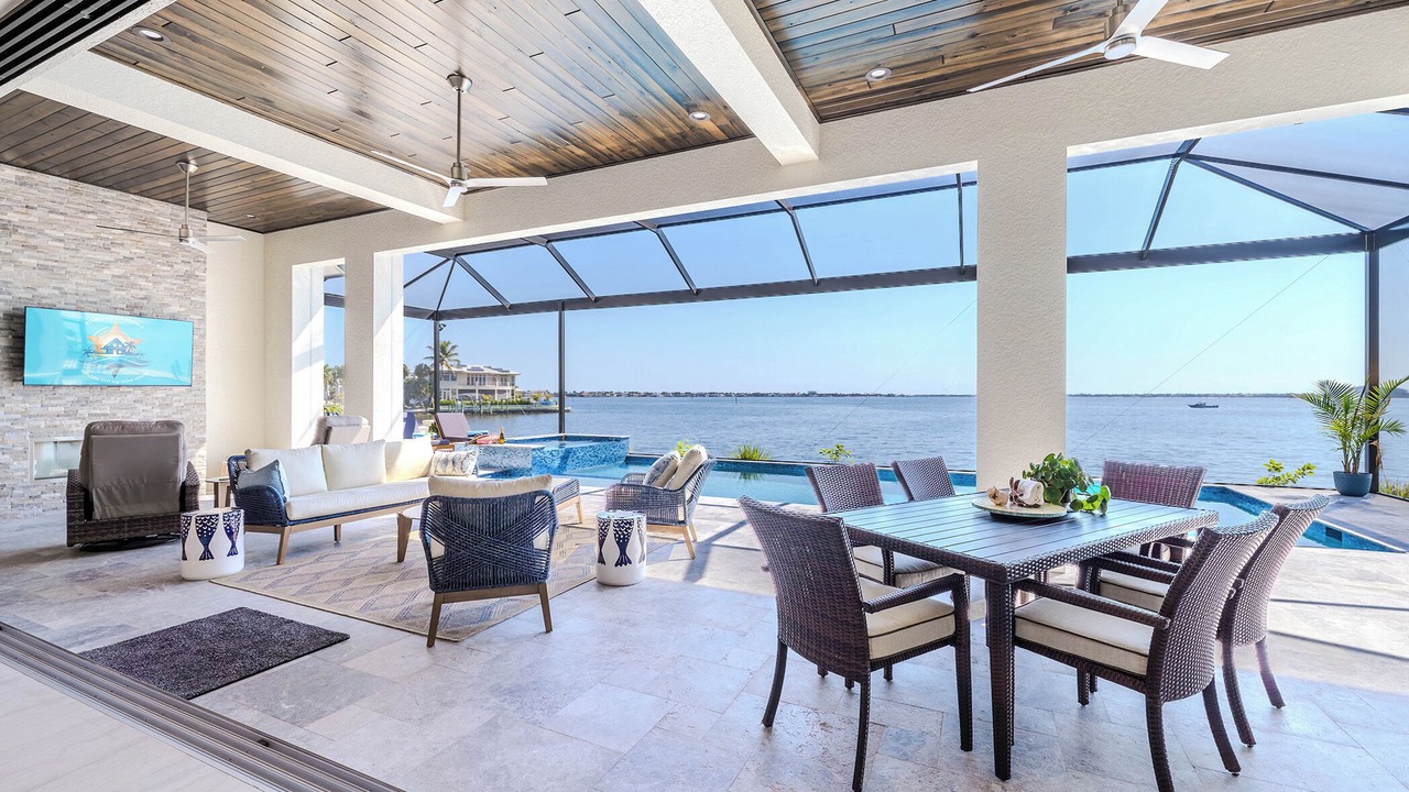 Photo of Outdoor in Pelican
