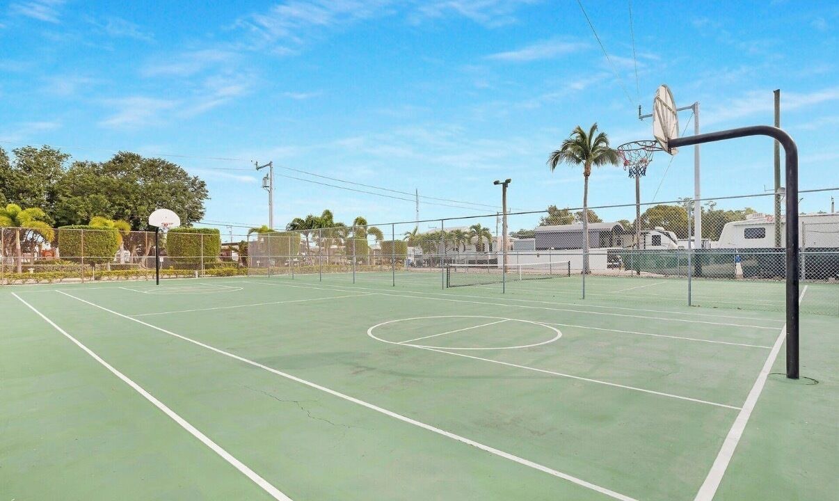 Photo of Others in Key Largo