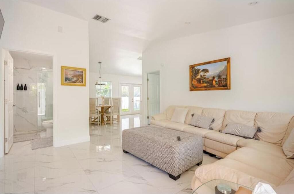 Photo of Livingroom in Boynton Beach
