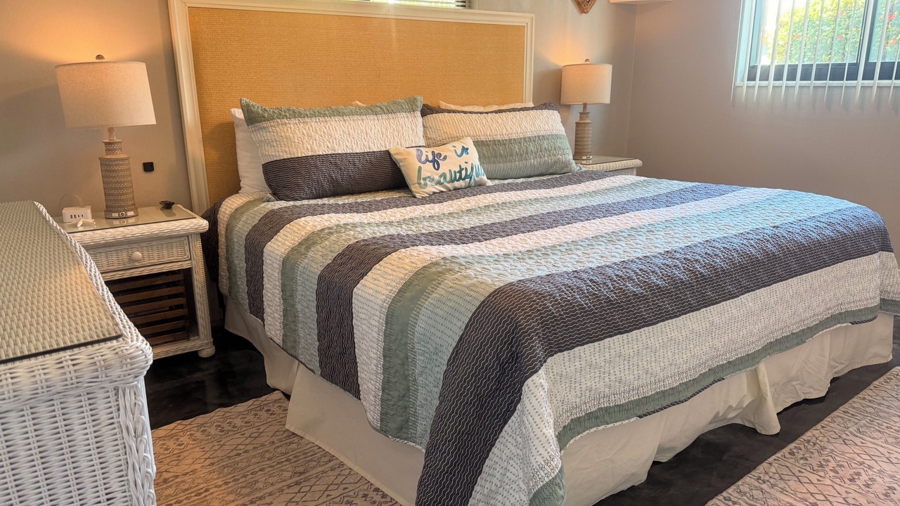 Photo of Bedroom in Yacht Club