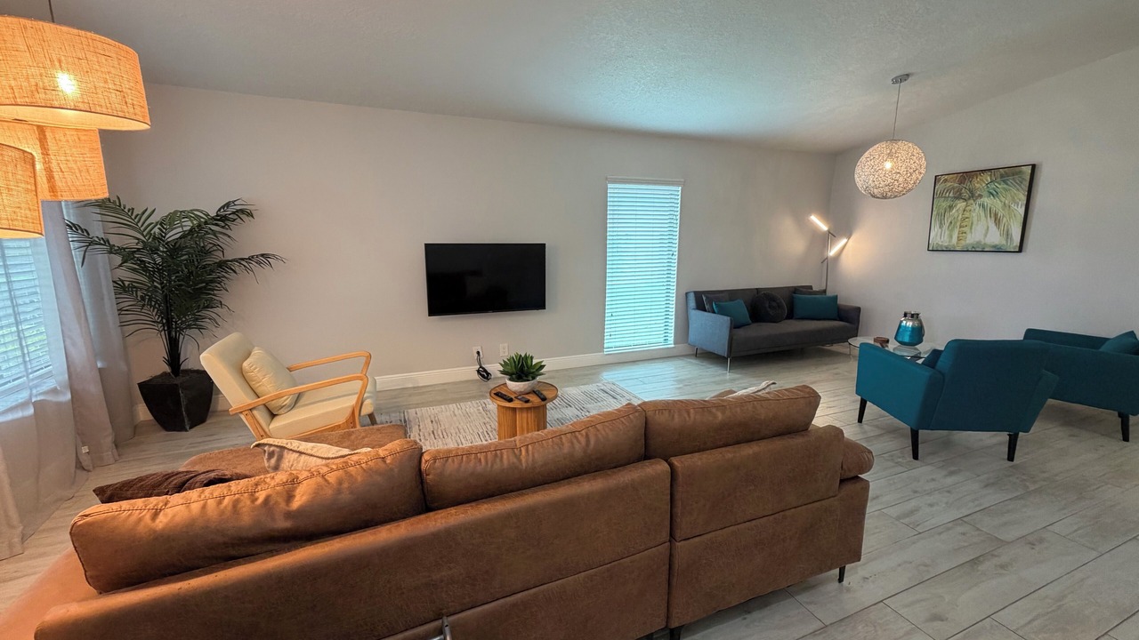 Photo of Livingroom in Sunrise