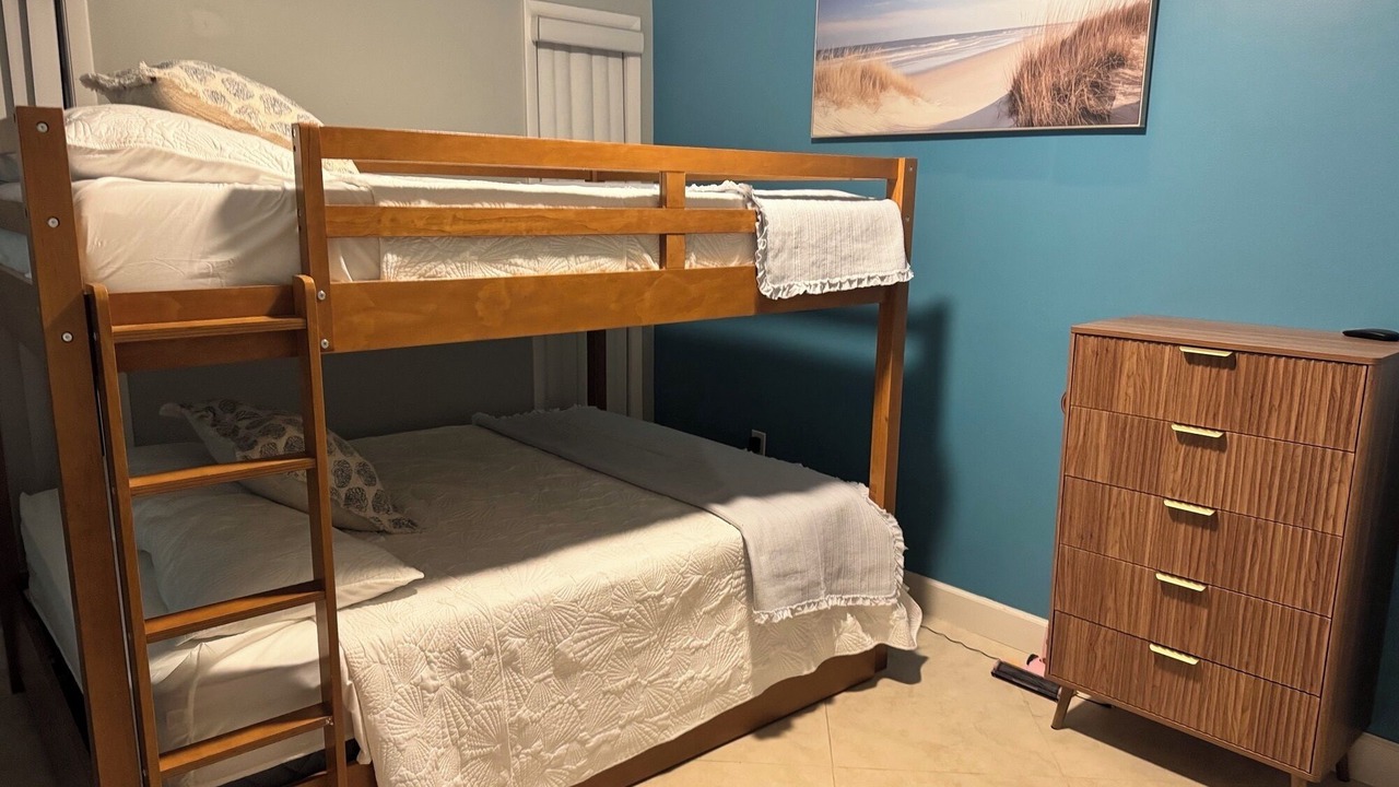 Photo of Bedroom in Long Key
