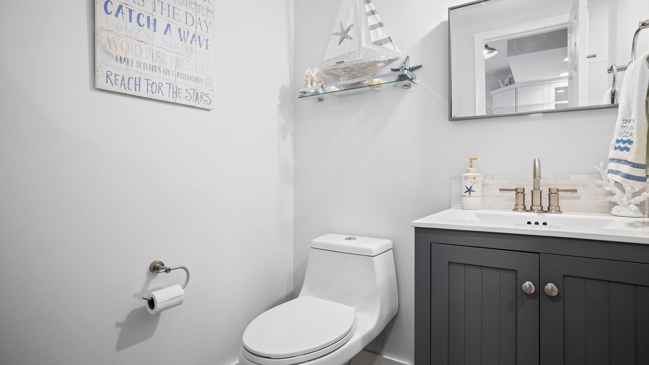 Photo of Bathroom in Marathon
