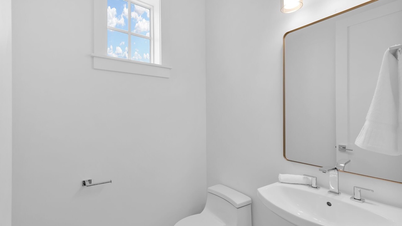 Photo of Bathroom in Marathon