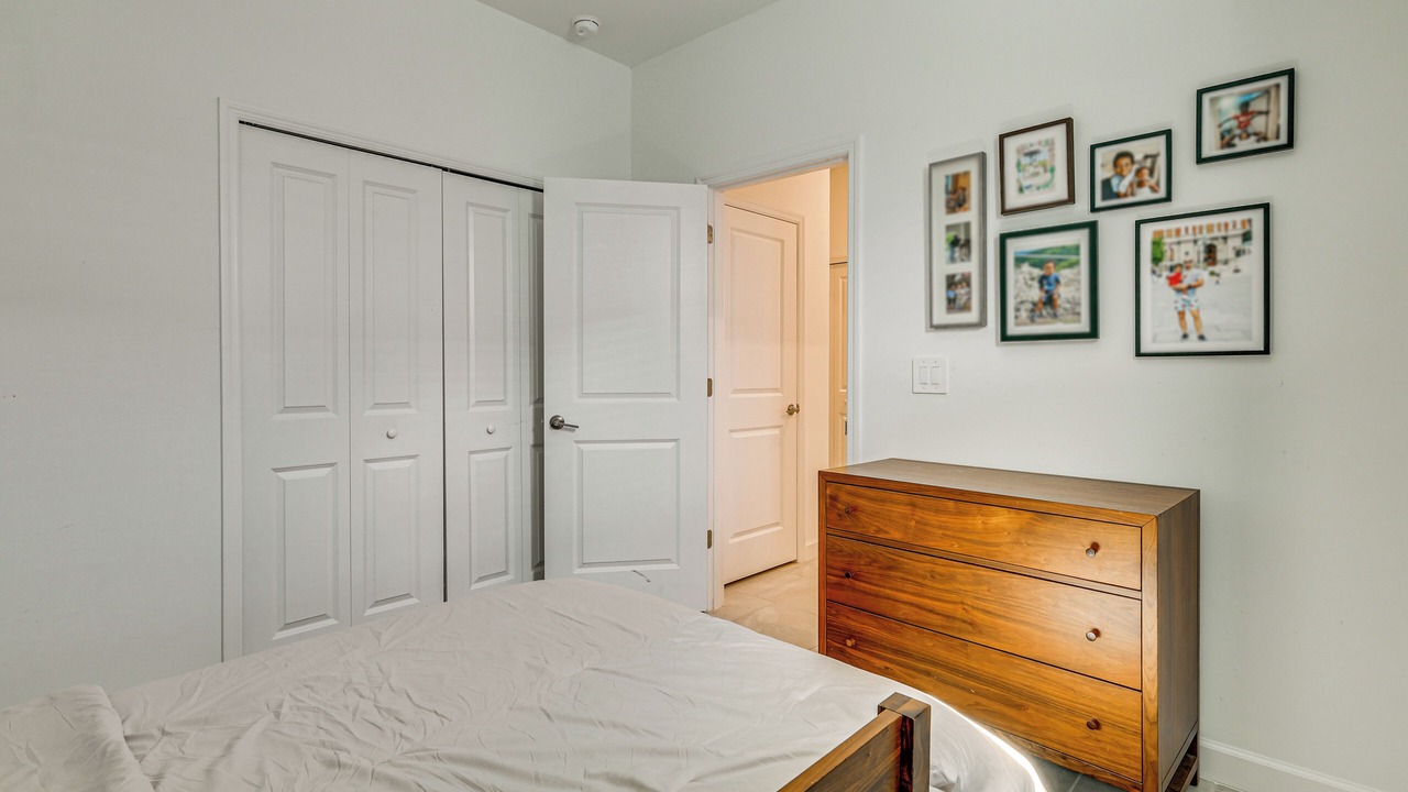 Photo of Bedroom in Estero