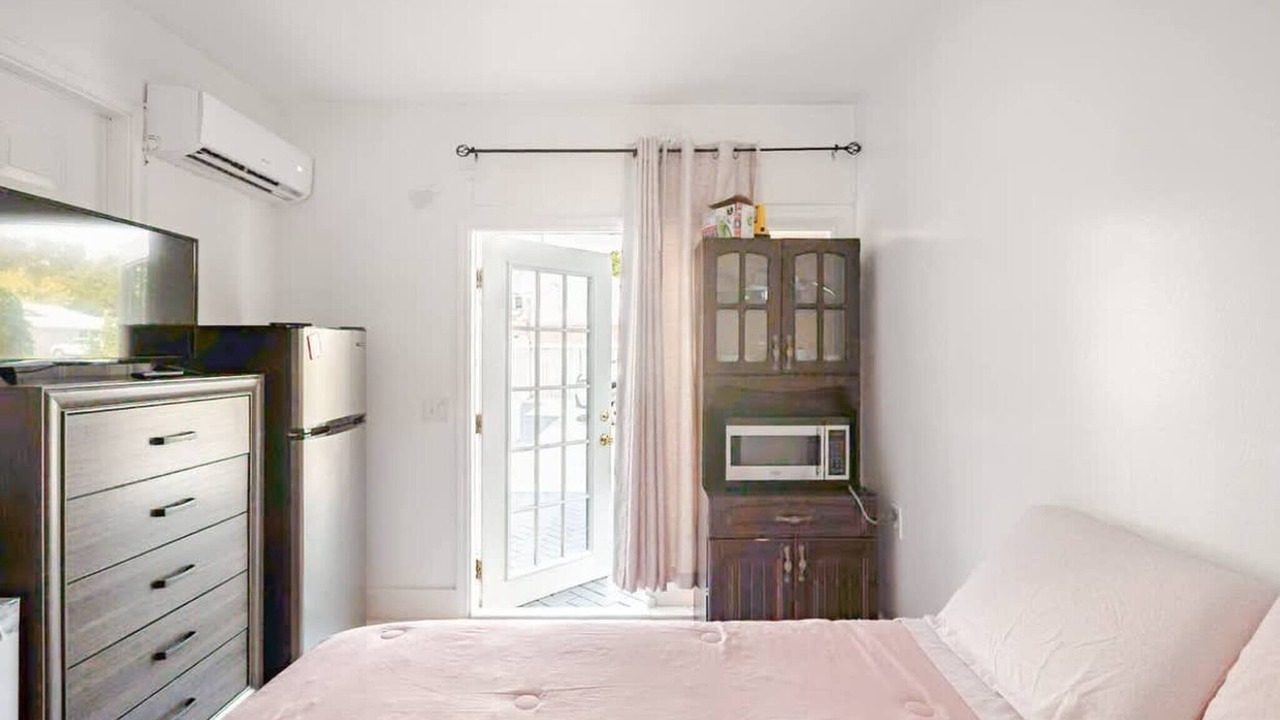 Photo of Bedroom in Florida Ridge