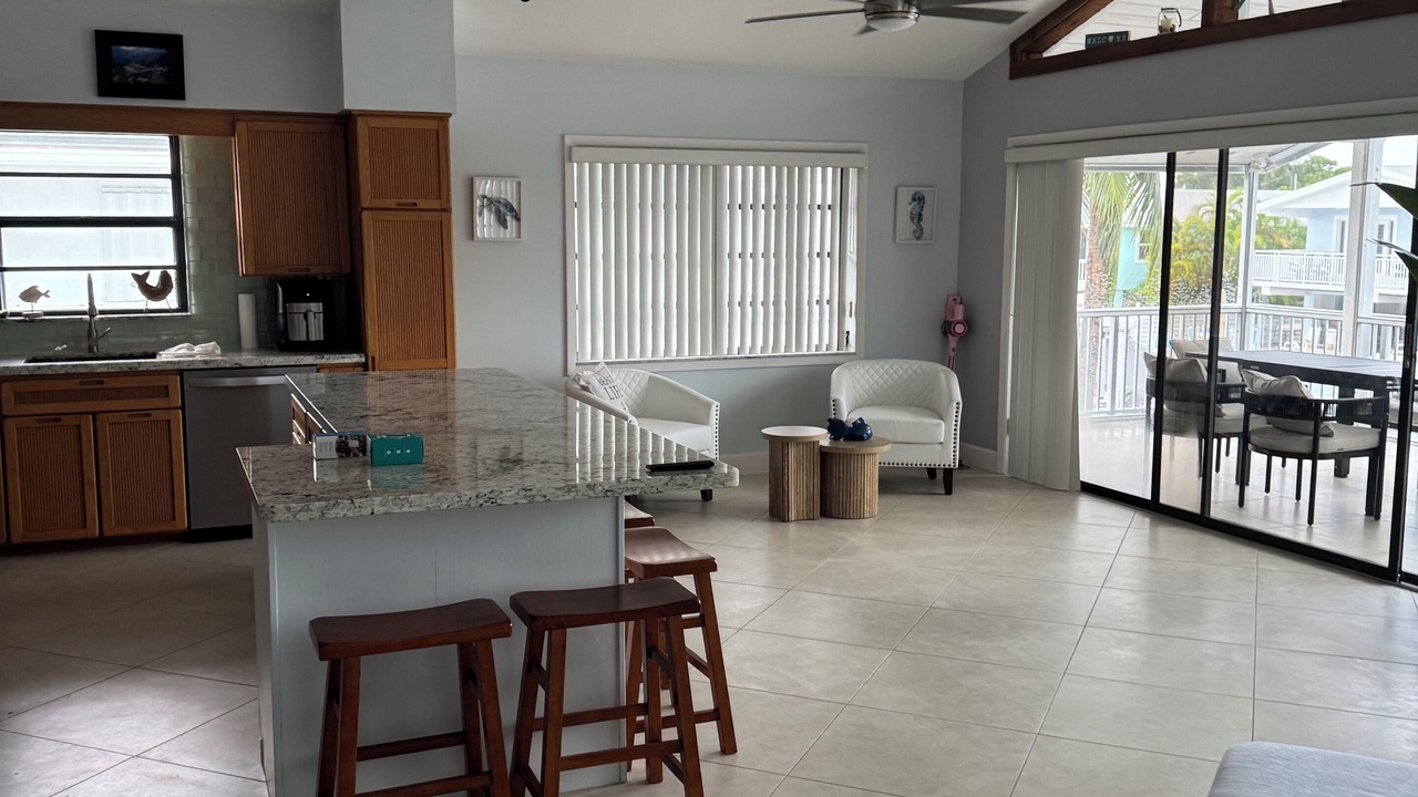 Photo of Livingroom in Long Key