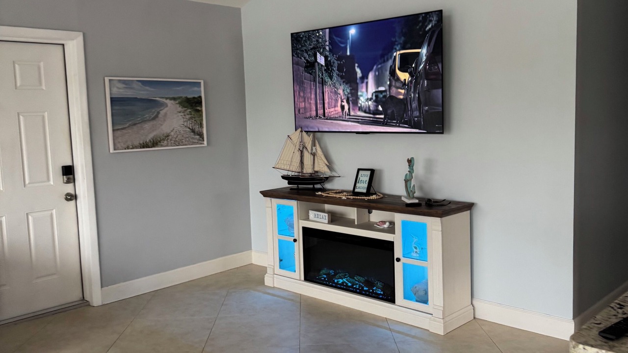 Photo of Livingroom in Long Key