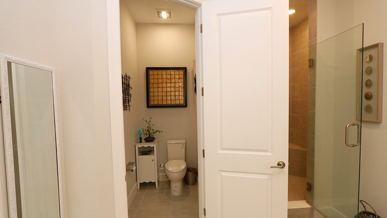 Photo of Bathroom in Naples