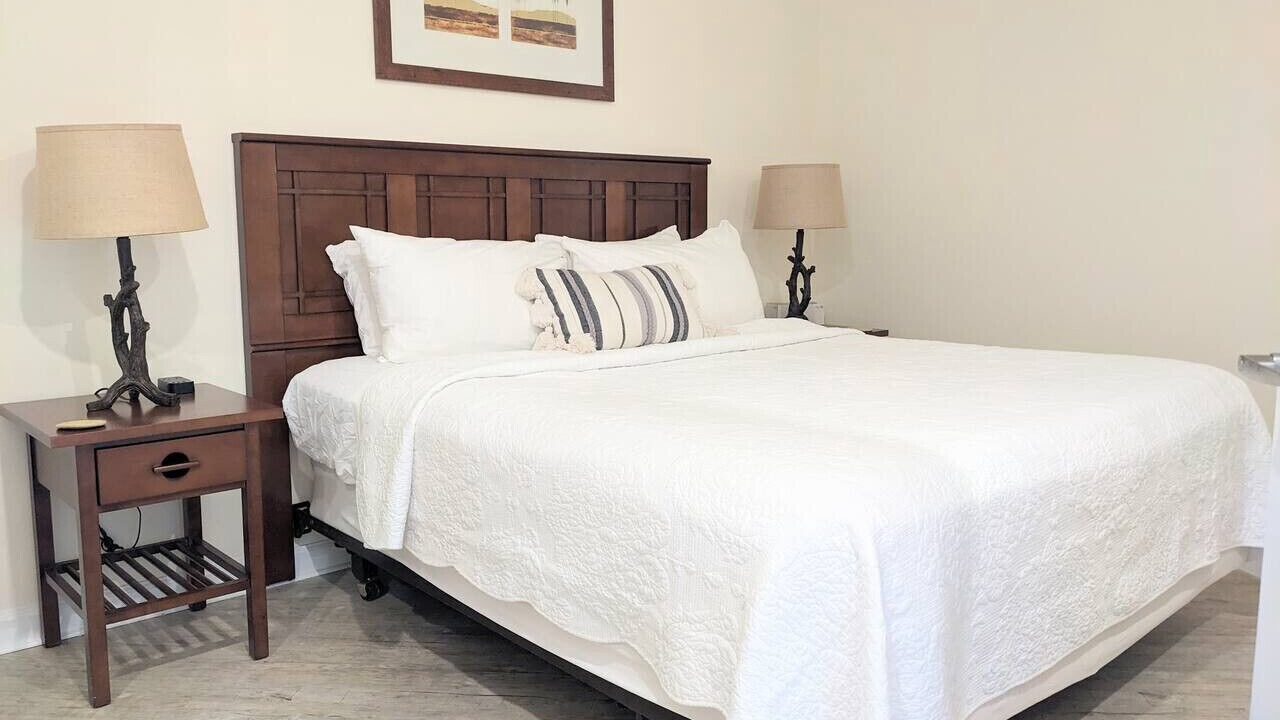 Photo of Bedroom in Vernon