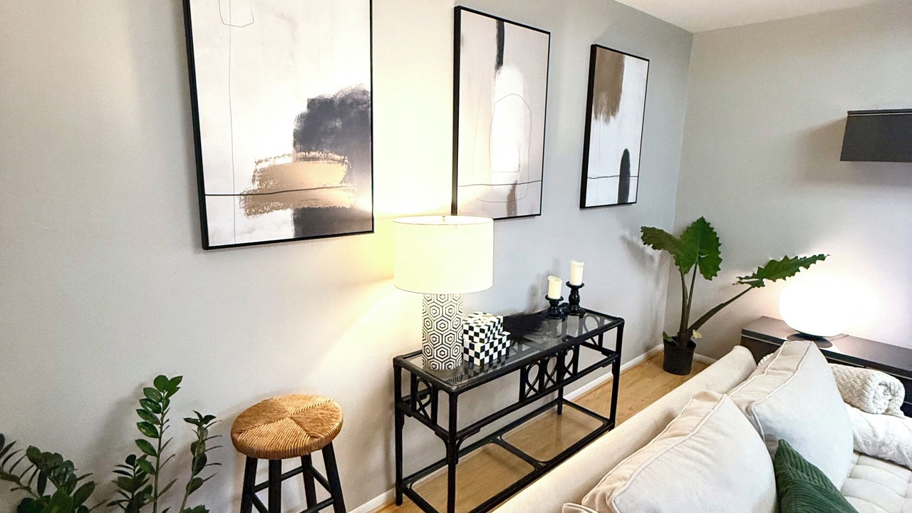 Photo of Livingroom in Fountain Lakes