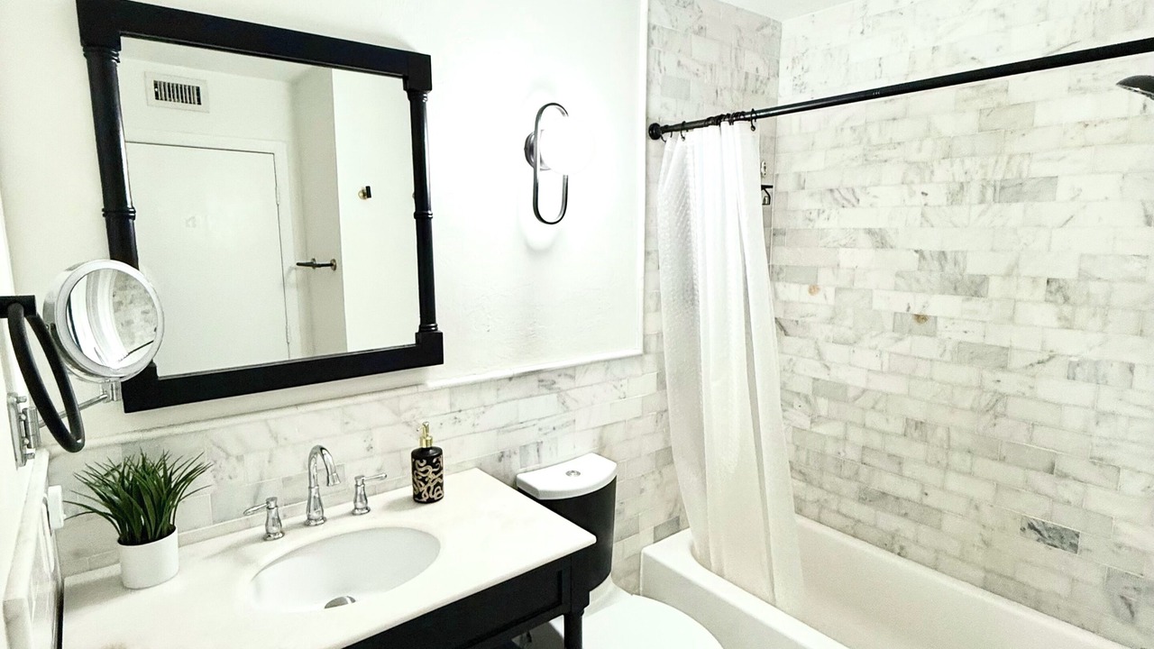 Photo of Bathroom in Fountain Lakes