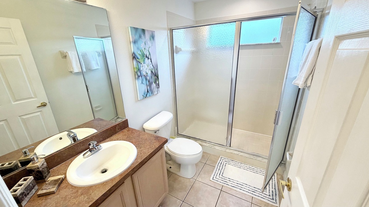 Photo of Bathroom in Calabay Parc
