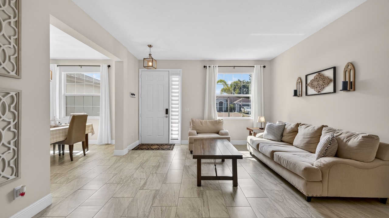 Photo of Livingroom in Port Saint Lucie