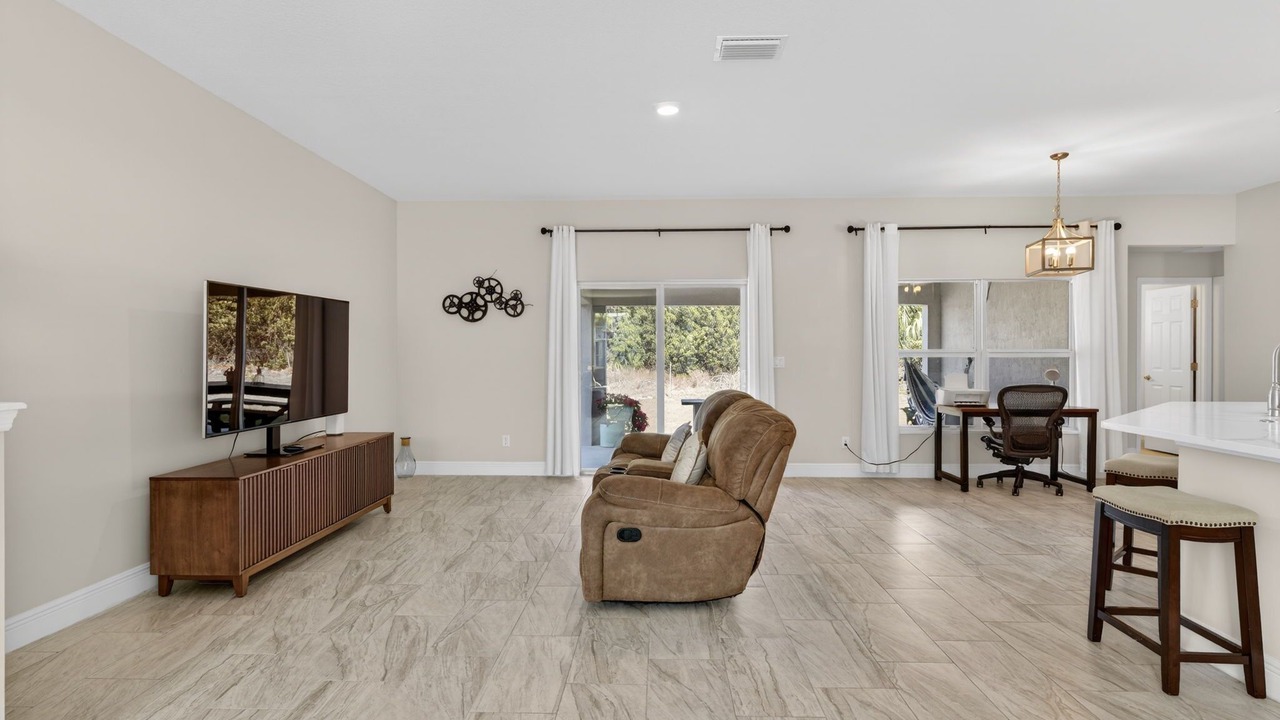 Photo of Livingroom in Port Saint Lucie