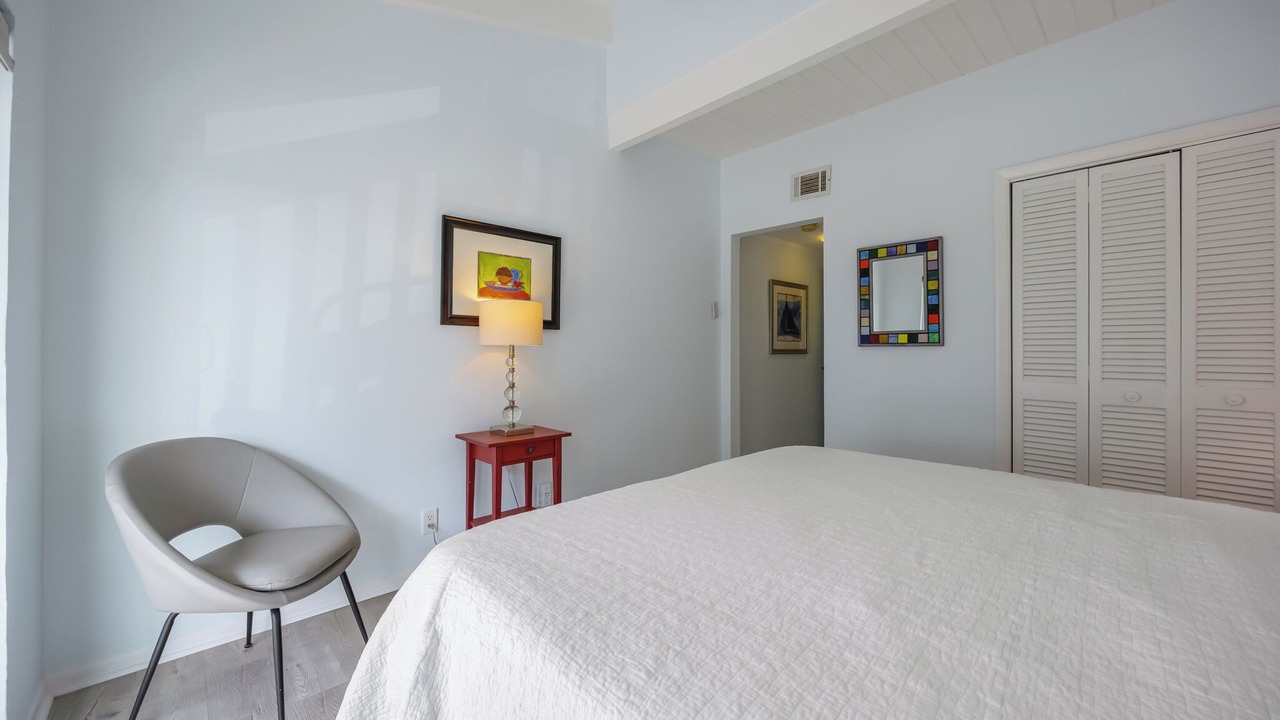 Photo of Bedroom in Melbourne Beach