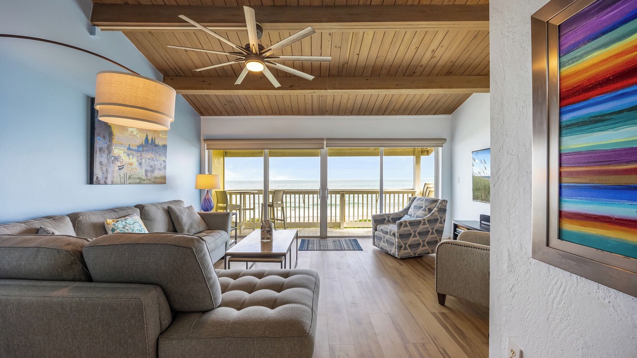 Photo of Livingroom in Melbourne Beach