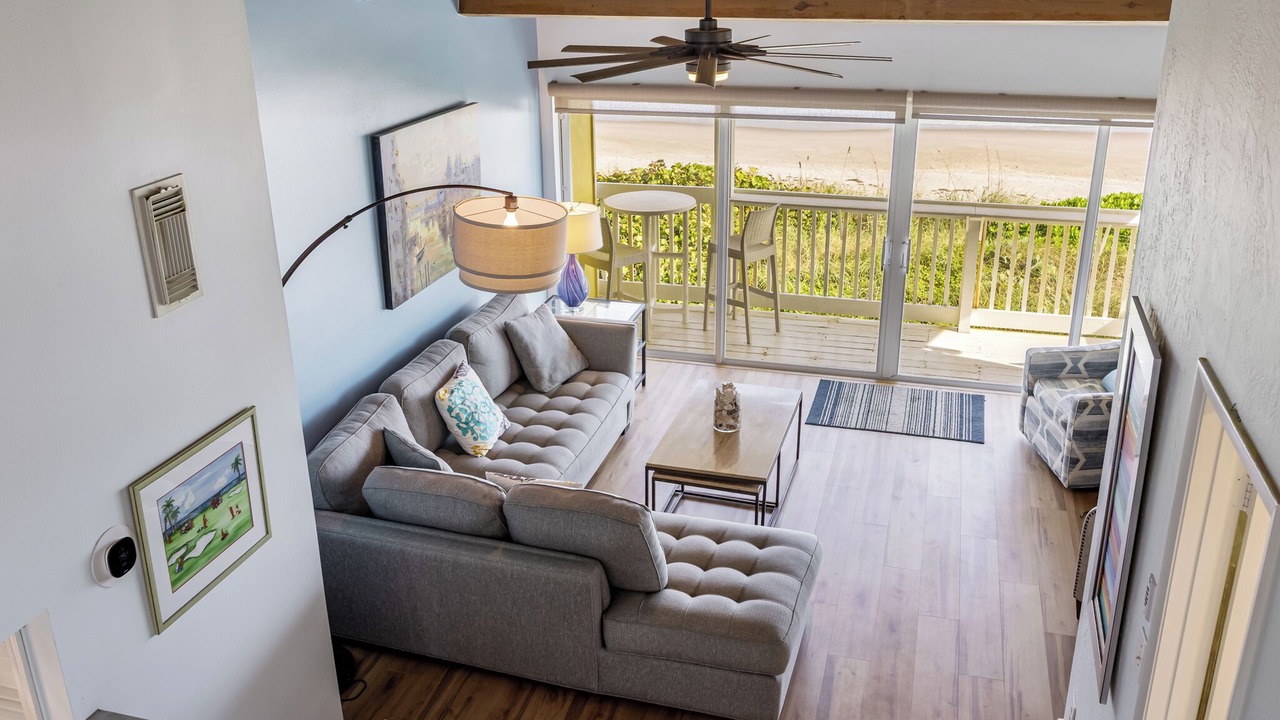 Photo of Livingroom in Melbourne Beach