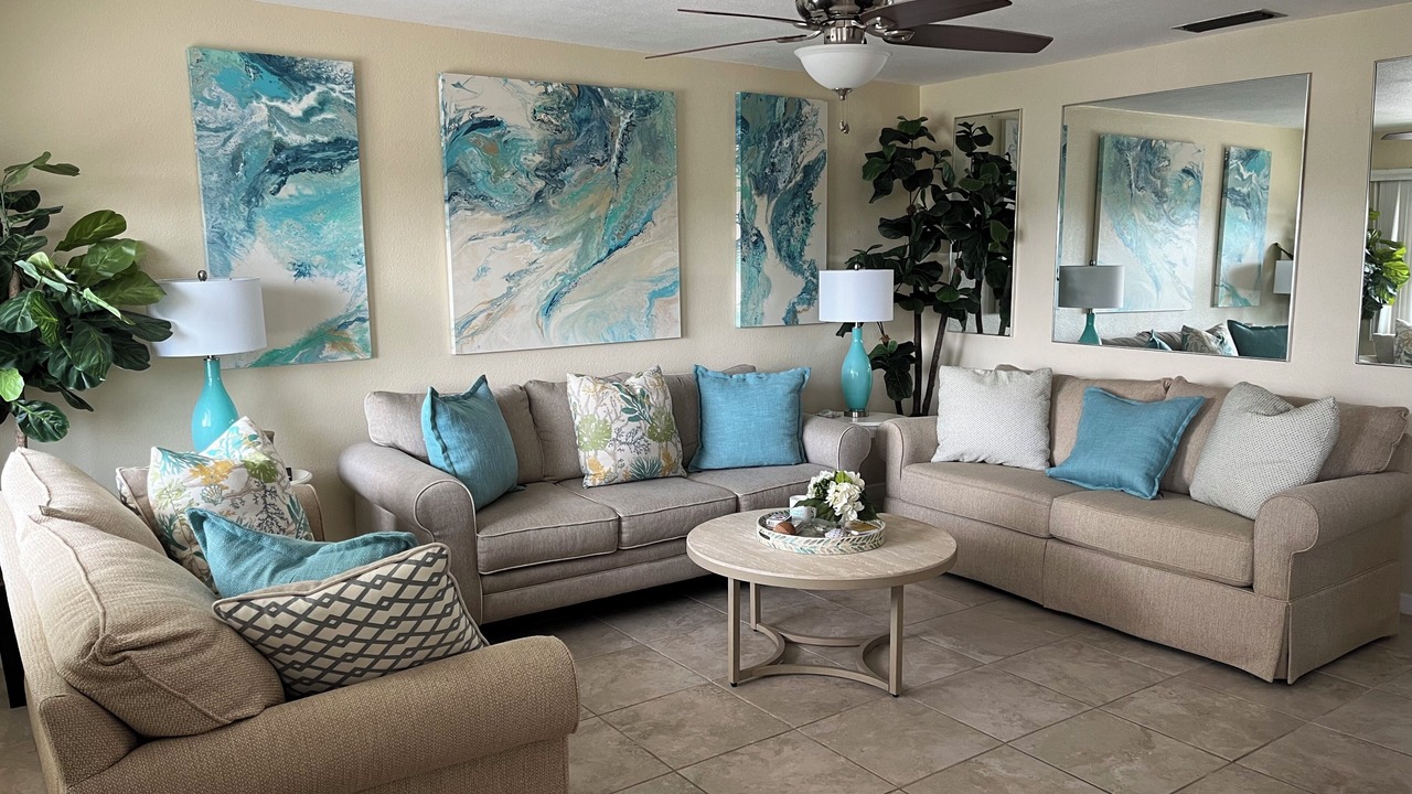 Photo of Livingroom in Seminole
